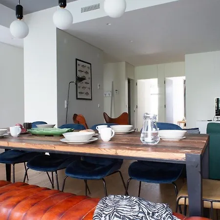 Plum Guide - The Night Owl Apartamento Lisboa